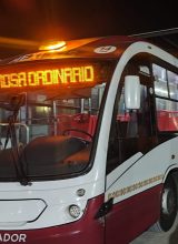 Letrero frontal noche